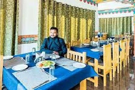 Hotel Classic Ladakh Leh Exteriör bild
